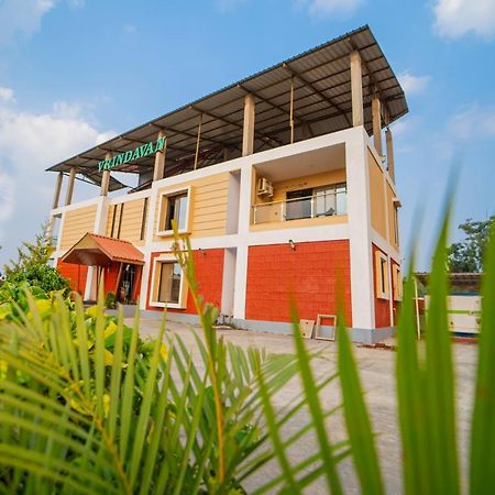 Vrindavan Resort Mahābaleshwar Exteriör bild