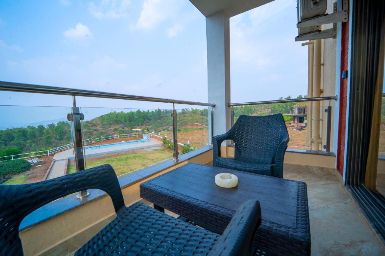 Vrindavan Resort Mahābaleshwar Exteriör bild