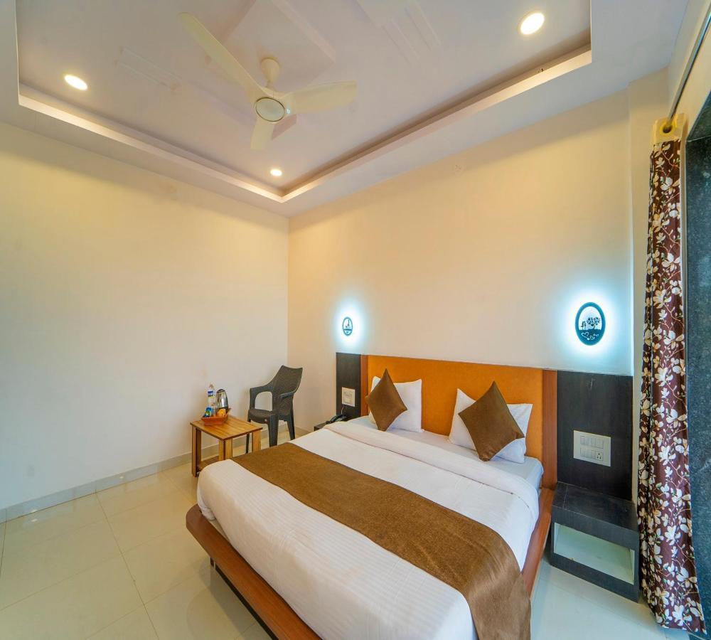 Vrindavan Resort Mahābaleshwar Exteriör bild